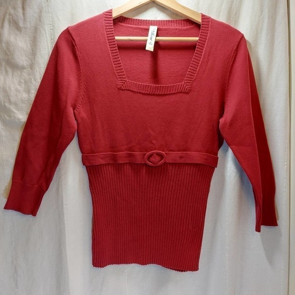 La Blues Red Belted 3/4 Length Sleeve Women's Sweater, Small - Picture 1 of 7